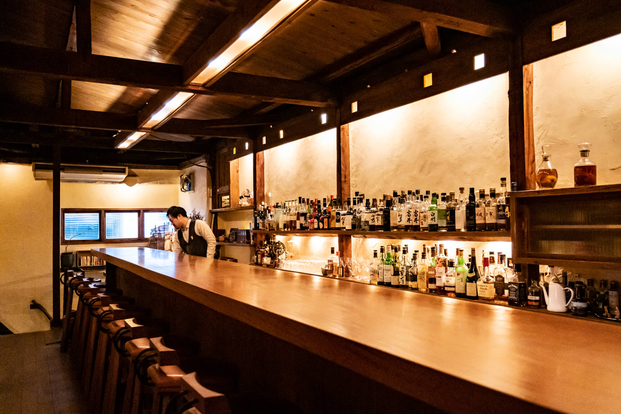 バー初心者におすすめ 自分が好きなお酒に必ず出会える大阪梅田のバー Bar Inspire クリエイティブな旅を作るメディア Neo Osaka